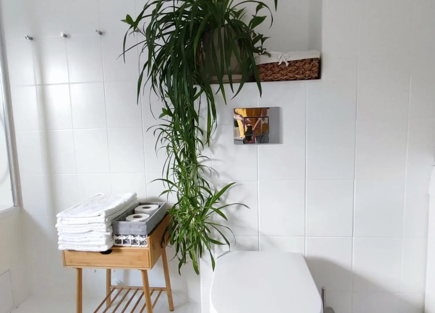Urokliwy Azyl W Miescie: Komfort I Spokoj, Projektor I Hi-Fi, 6 Minut Kolejka Do Centrum. Poznan Apartment